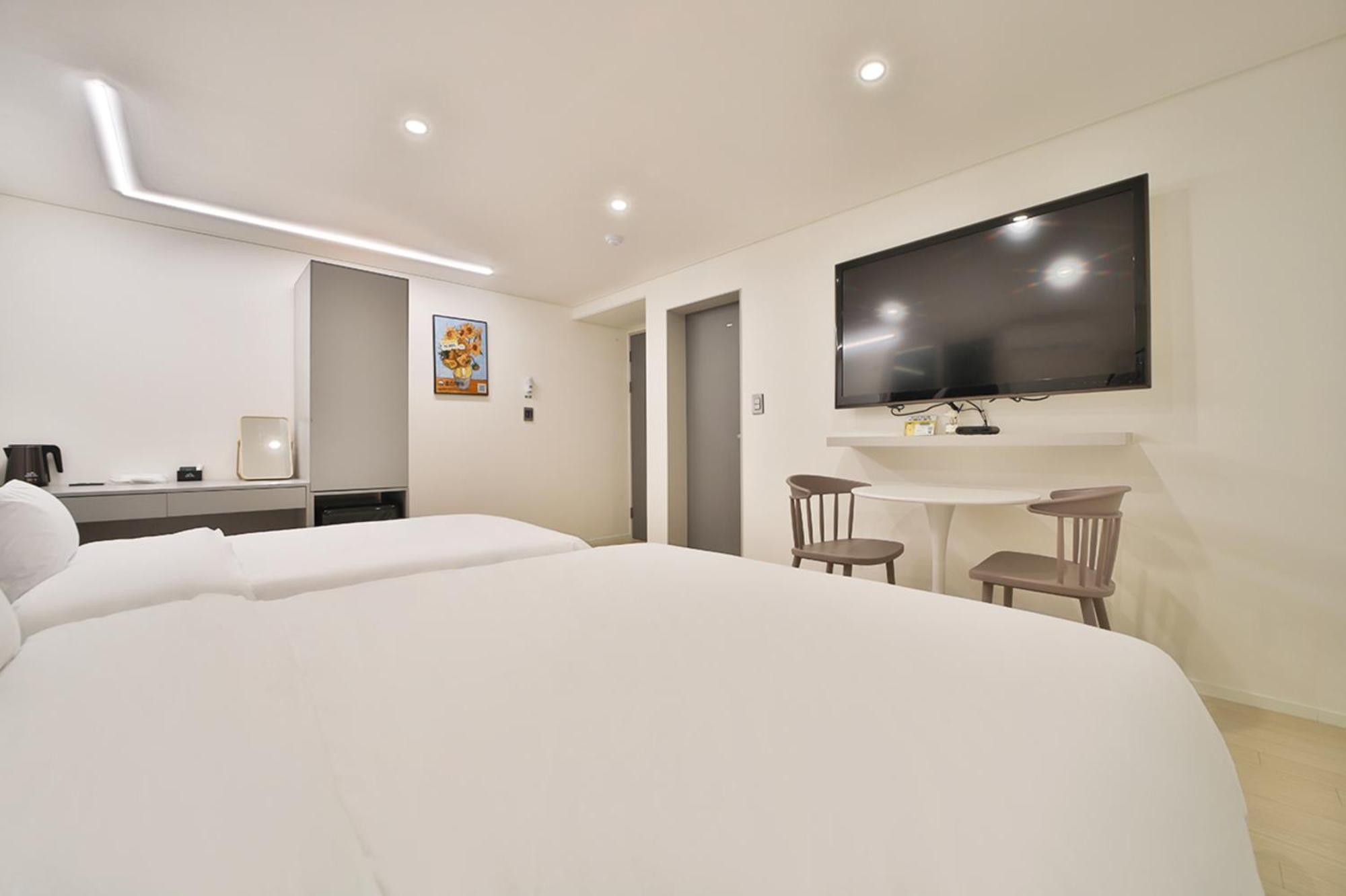 Green B Hotel Busan Seomyeon Exterior photo