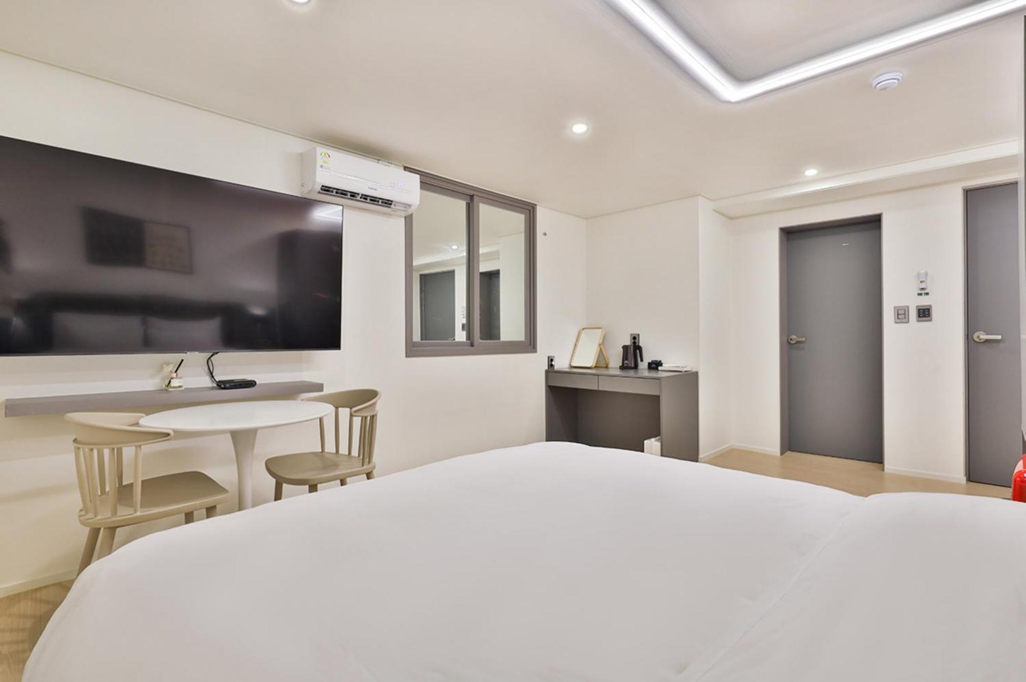 Green B Hotel Busan Seomyeon Exterior photo